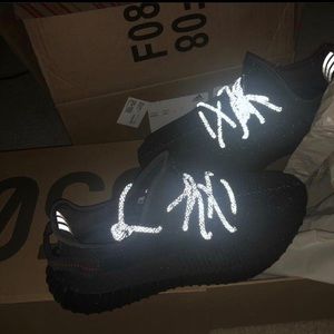 yeezy 350 going for $250